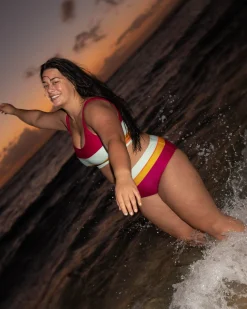 Berry Colorblock Bottom