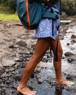 Blue Lagoon Hybrid Lake Short