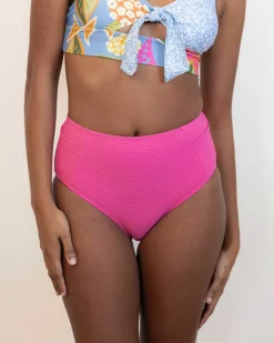 Carmine Yoga Pocket Bottom