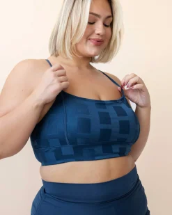 Coastal Squared Surf Crop