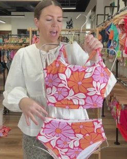 Flora Mid Rise Bottom