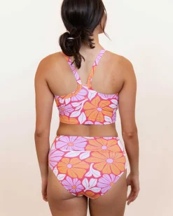 Flora Scoop Neck Crop