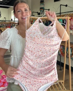 Groove V-Neck Tankini