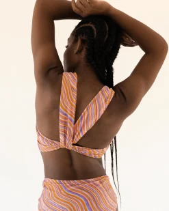 Make Waves Switch V Crop