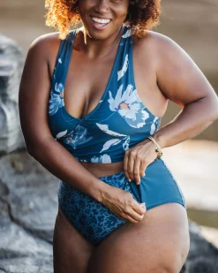 Okalani Zip Pocket Bottom