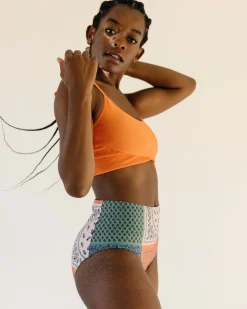 Rainier Zip Pocket Bottom