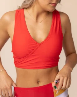 Red Poppy Switch V Crop