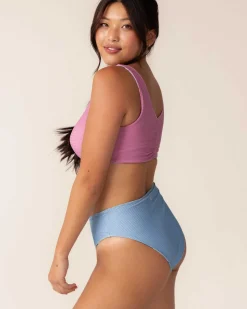 Rye Reversible High Leg Bottom