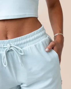 Sky Cloud Naomi Short