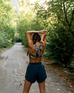 Solstice Switch V Crop