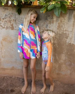 Sunrise Mini Hybrid Short