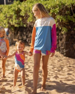 Sunrise Mini Hybrid Short