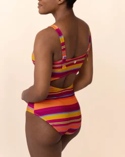 Sunseeker Harbor One Piece