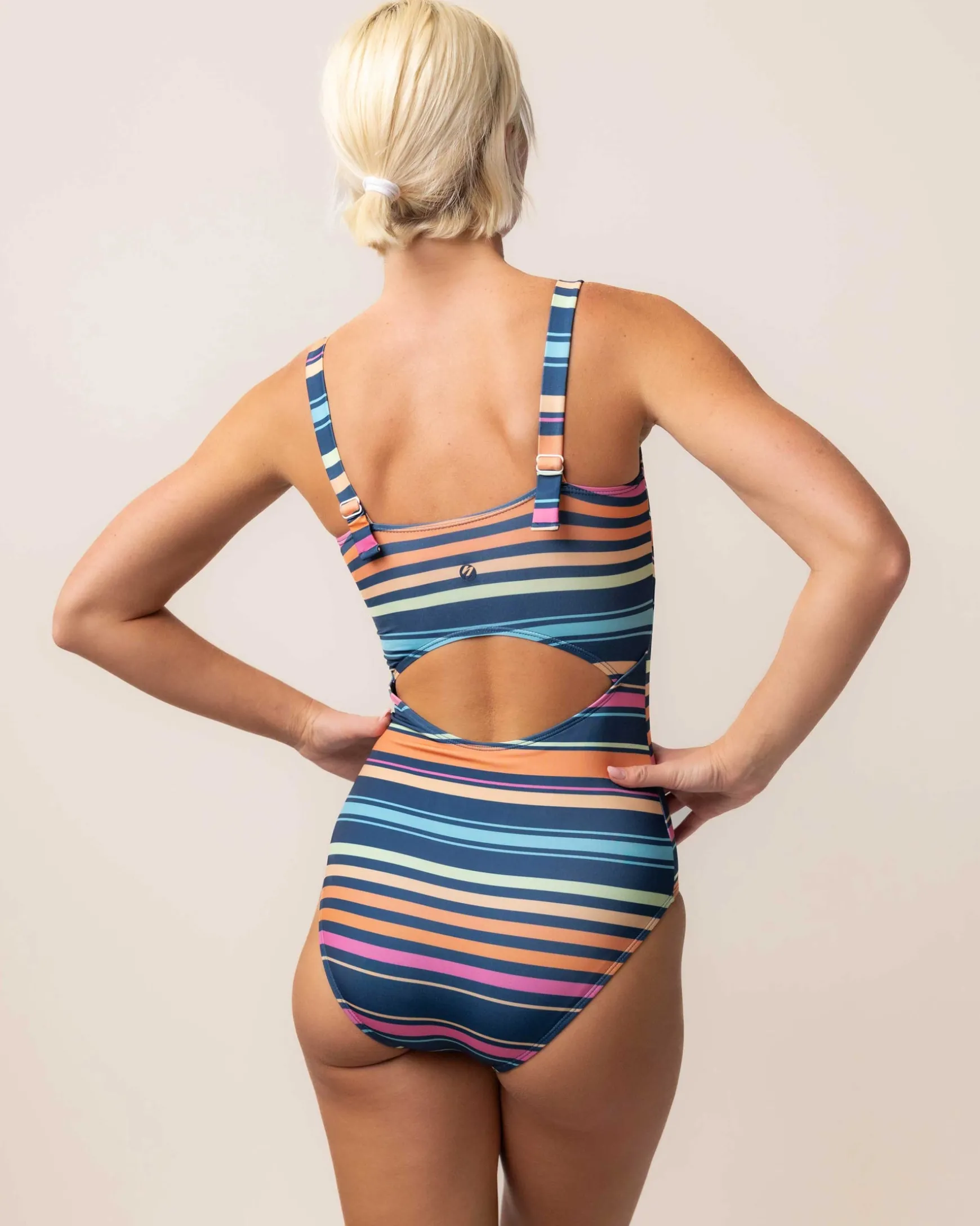 Tevy Harbor One Piece