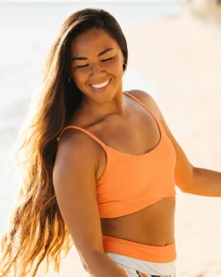 Textured Cora Tone Crop